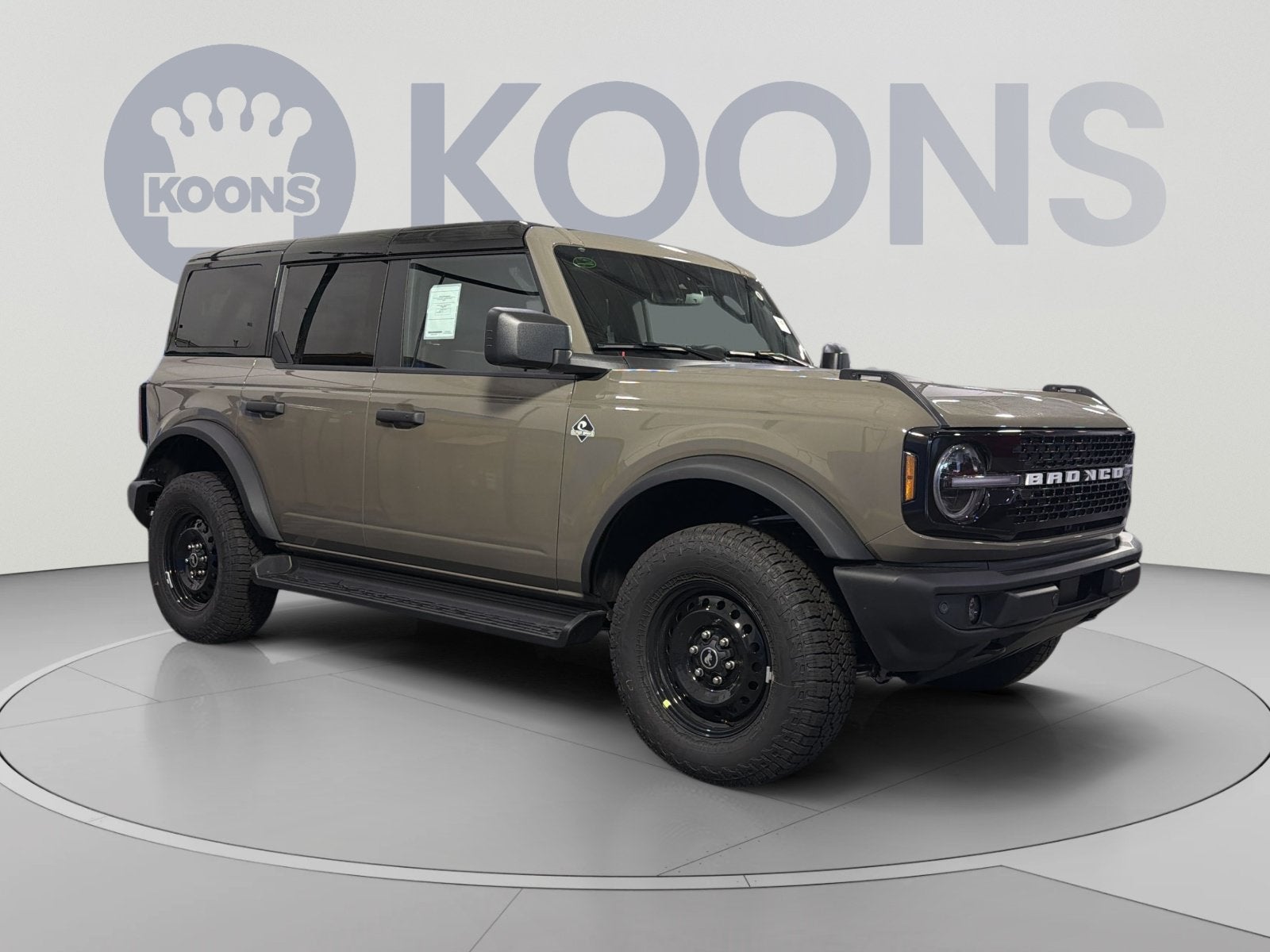 2026 Ford Bronco Outer Banks