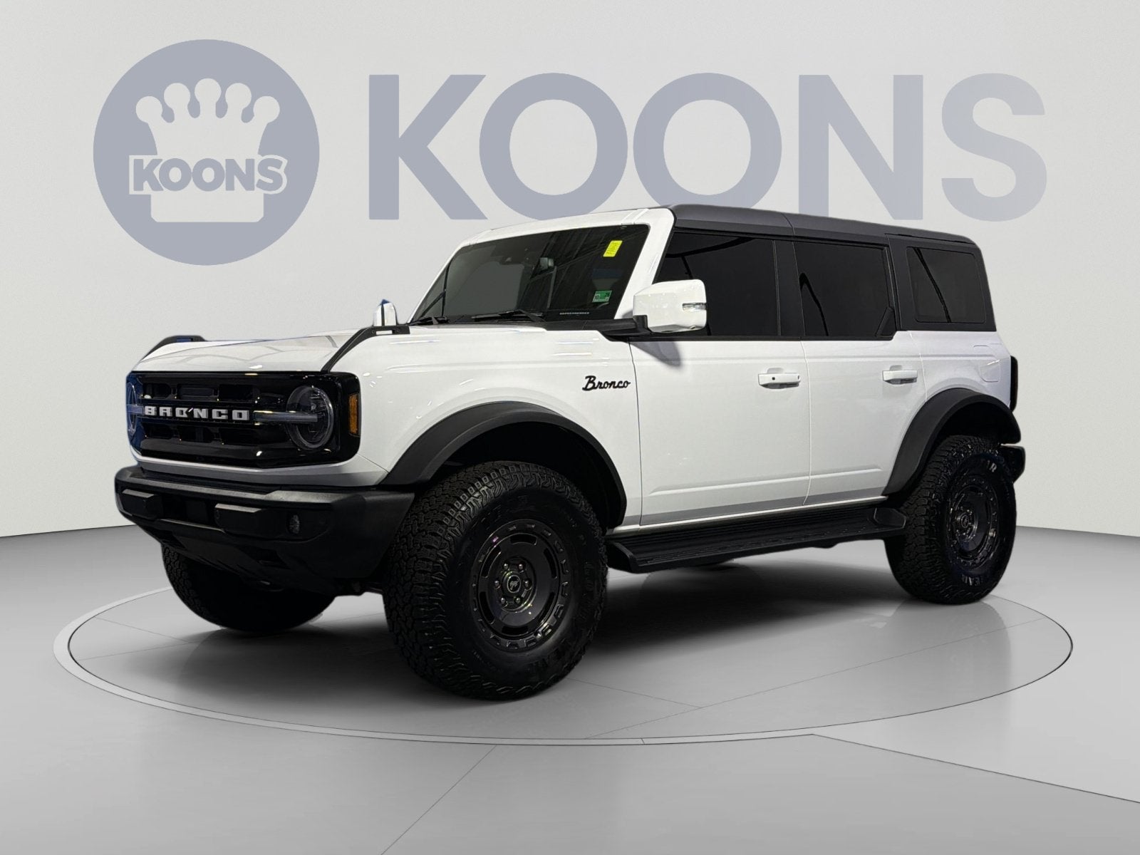 2025 Ford Bronco Outer Banks