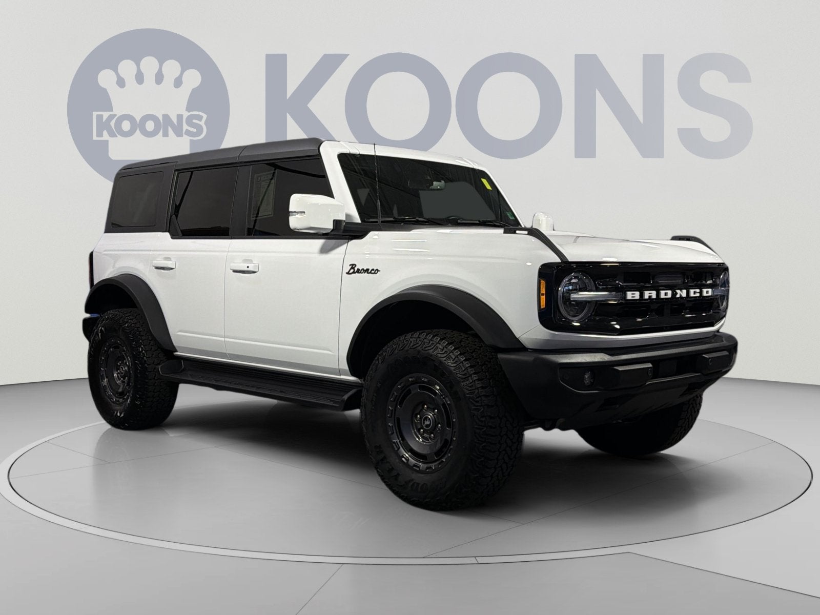 2025 Ford Bronco Outer Banks