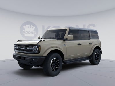 2026 Ford Bronco Outer Banks