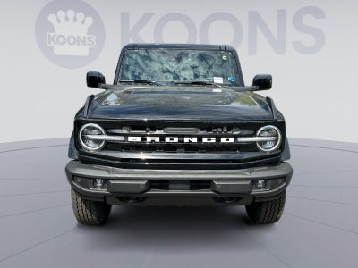 2026 Ford Bronco Outer Banks
