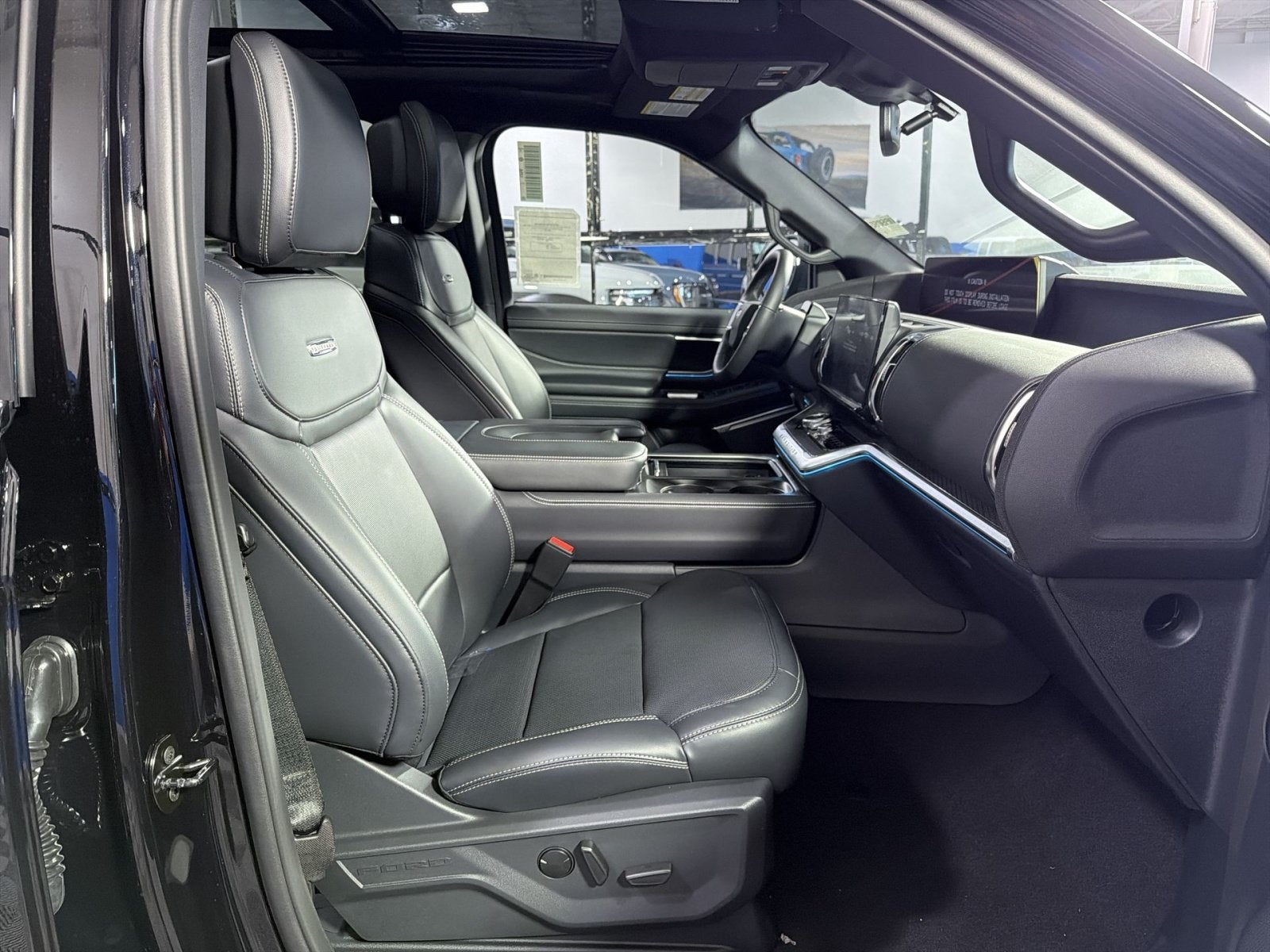 2027 Ford Expedition Max Platinum