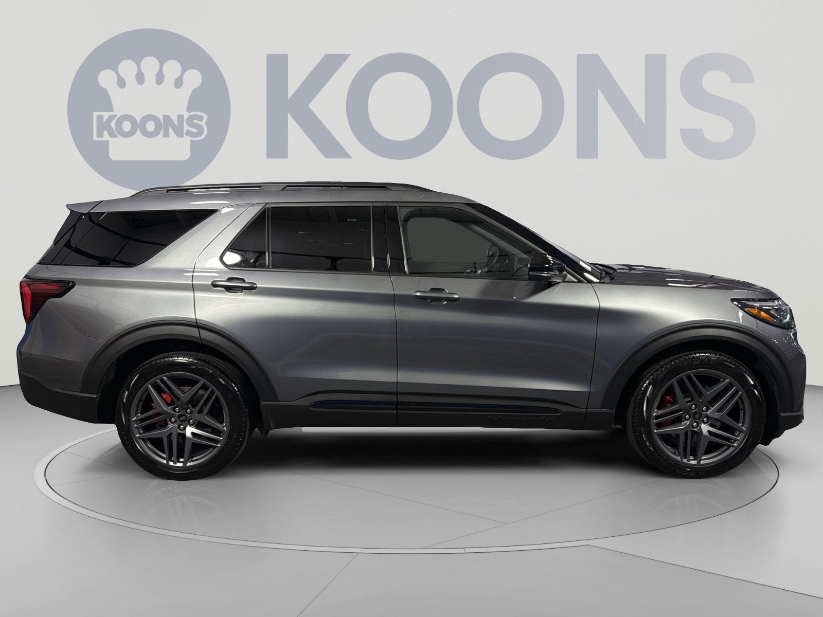 2025 Ford Explorer ST