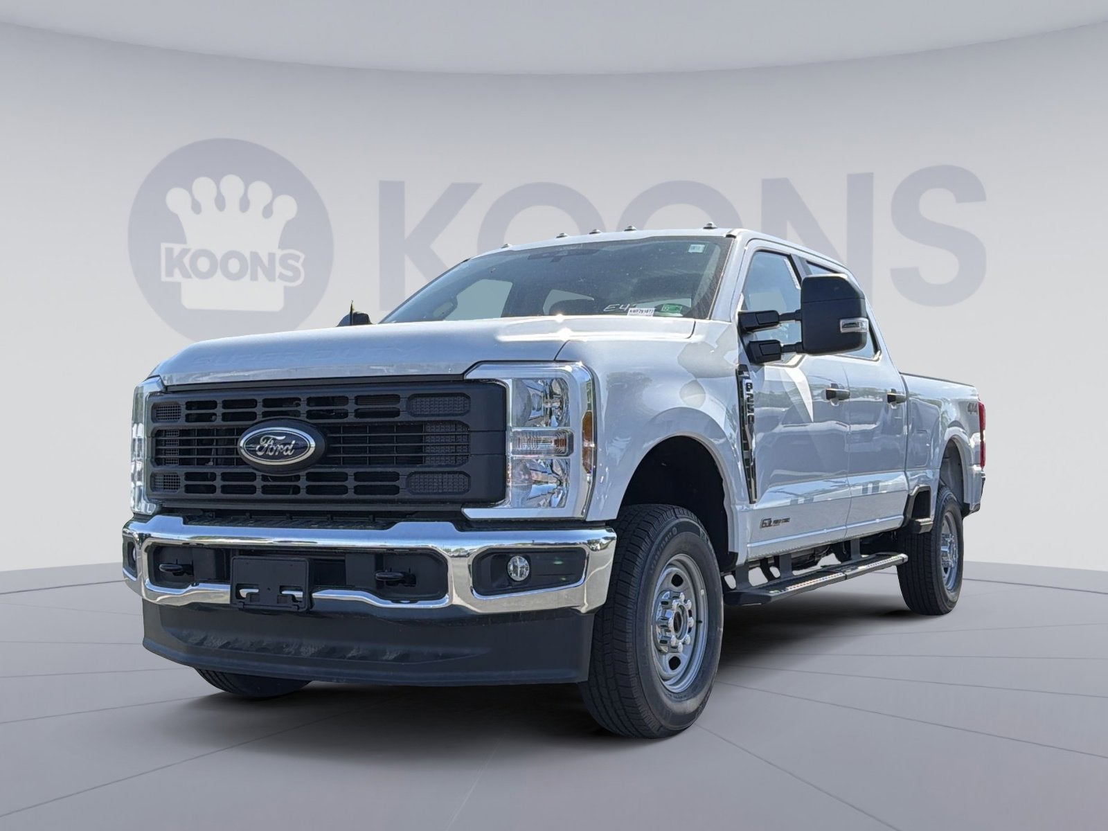 2026 Ford F-250 XL 4x4 Crew Cab 6-3/4' Box's photo