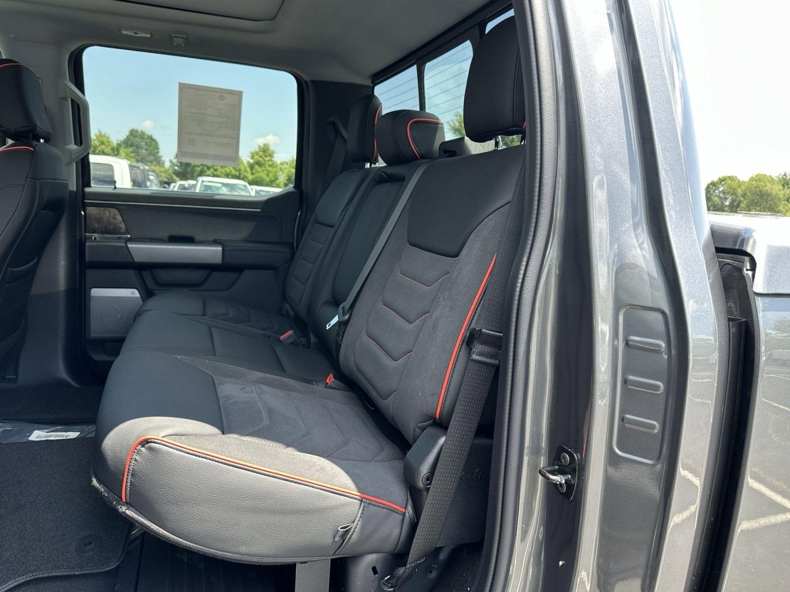 2025 Ford F-250SD Lariat