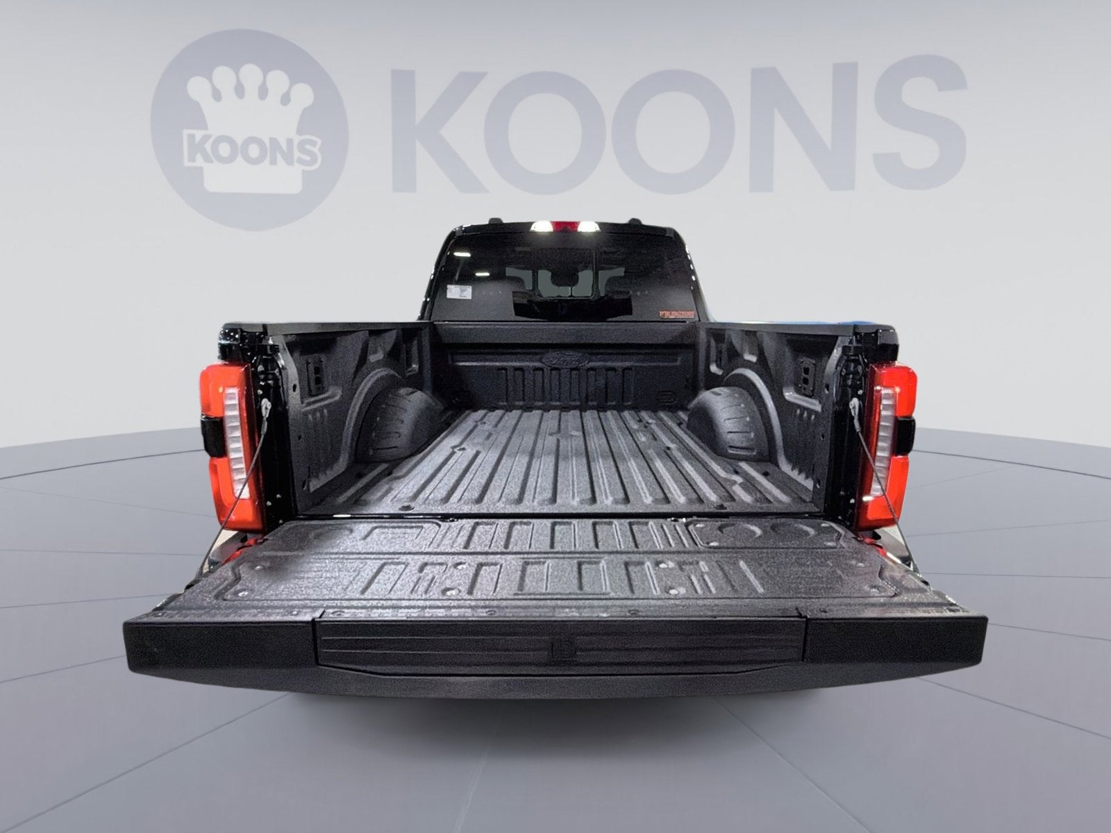 2026 Ford F-250SD Lariat Black Widow