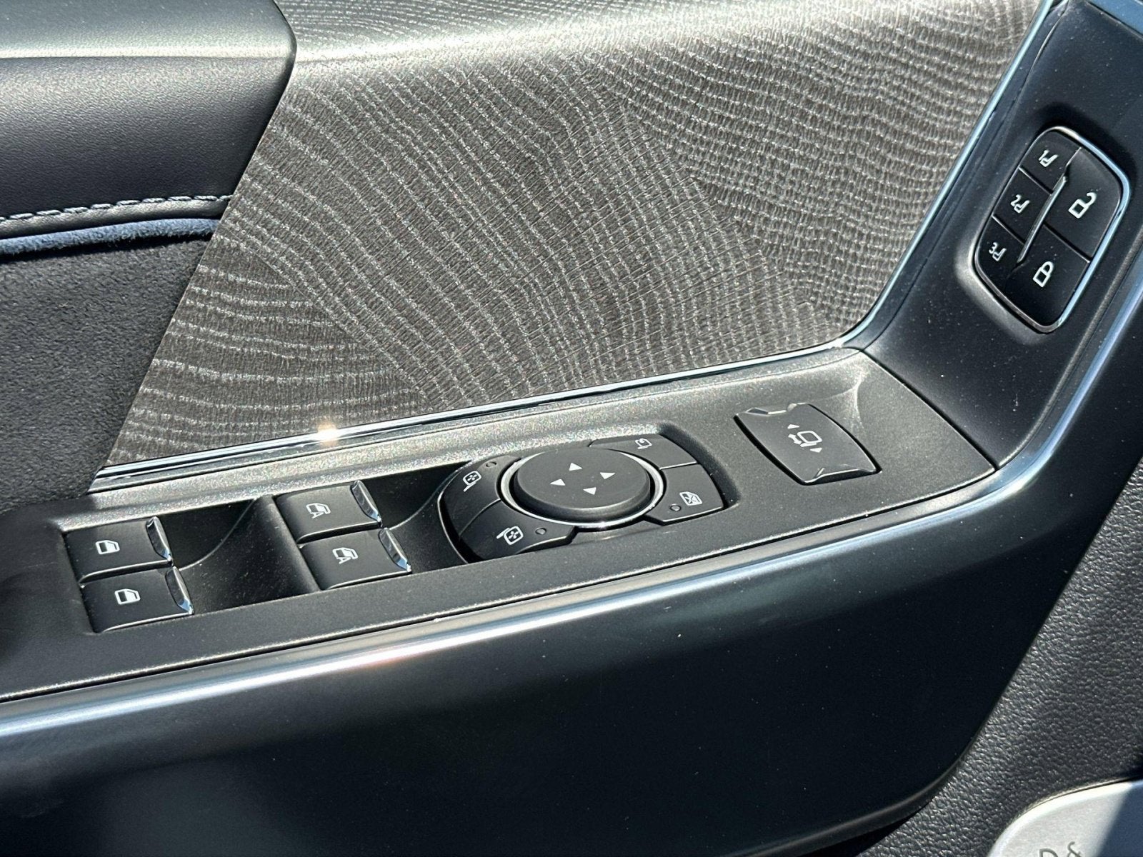 2025 Ford F-250SD Platinum