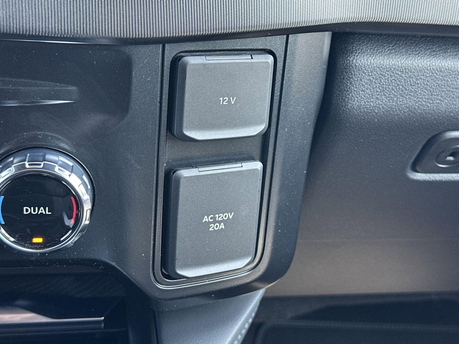 2025 Ford F-250SD Platinum