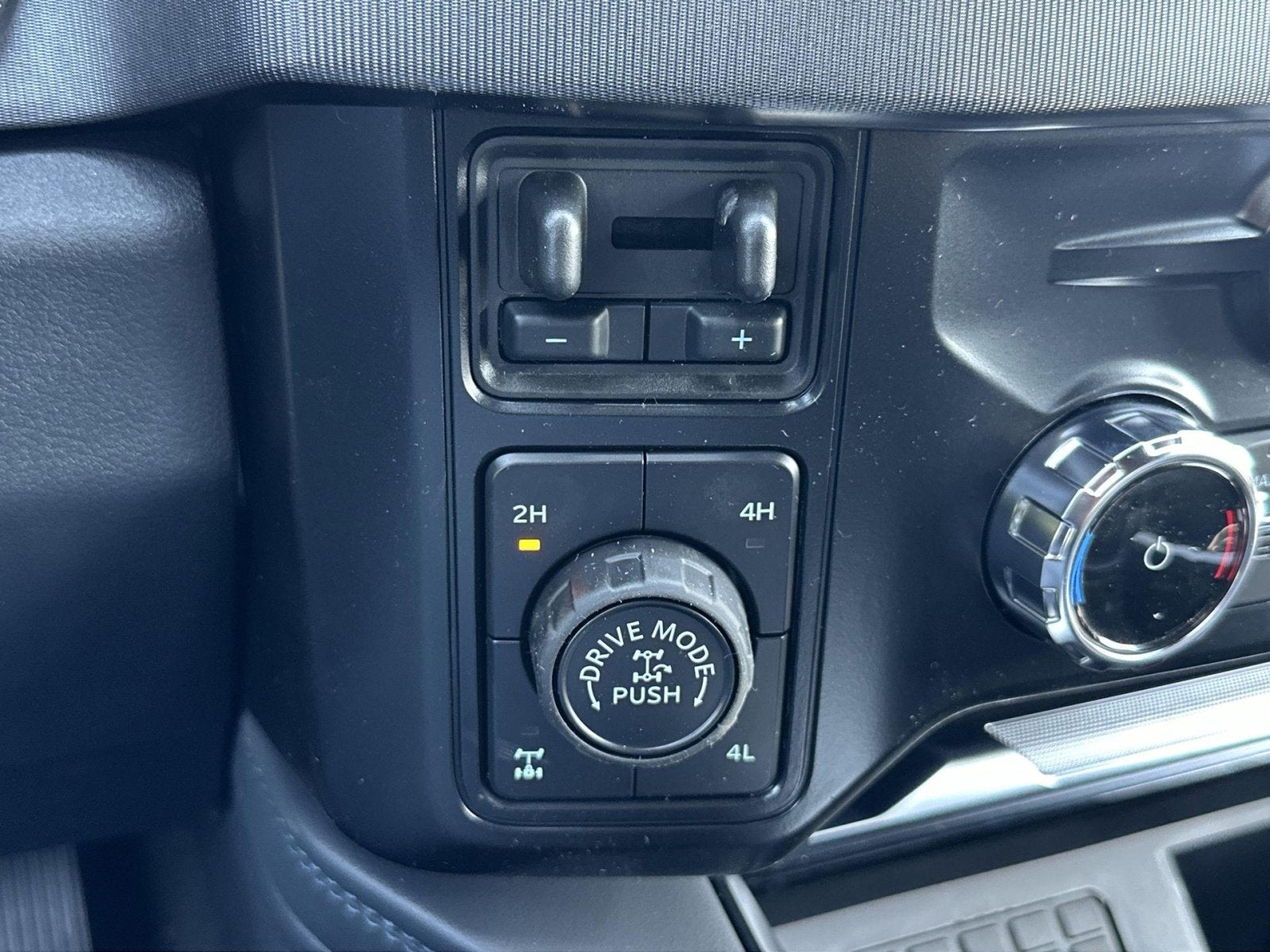 2025 Ford F-250SD Platinum