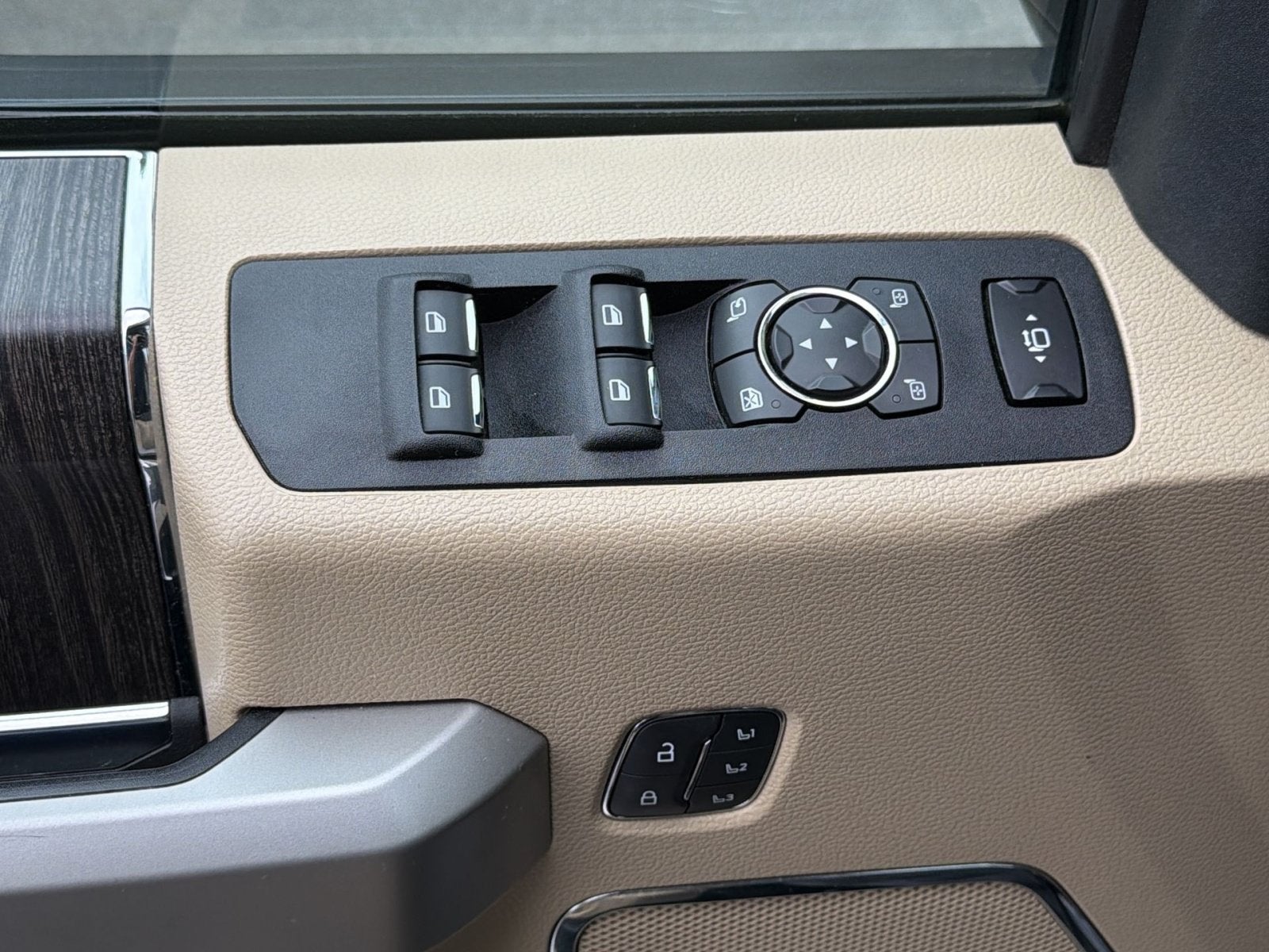 2020 Ford F-250SD Lariat