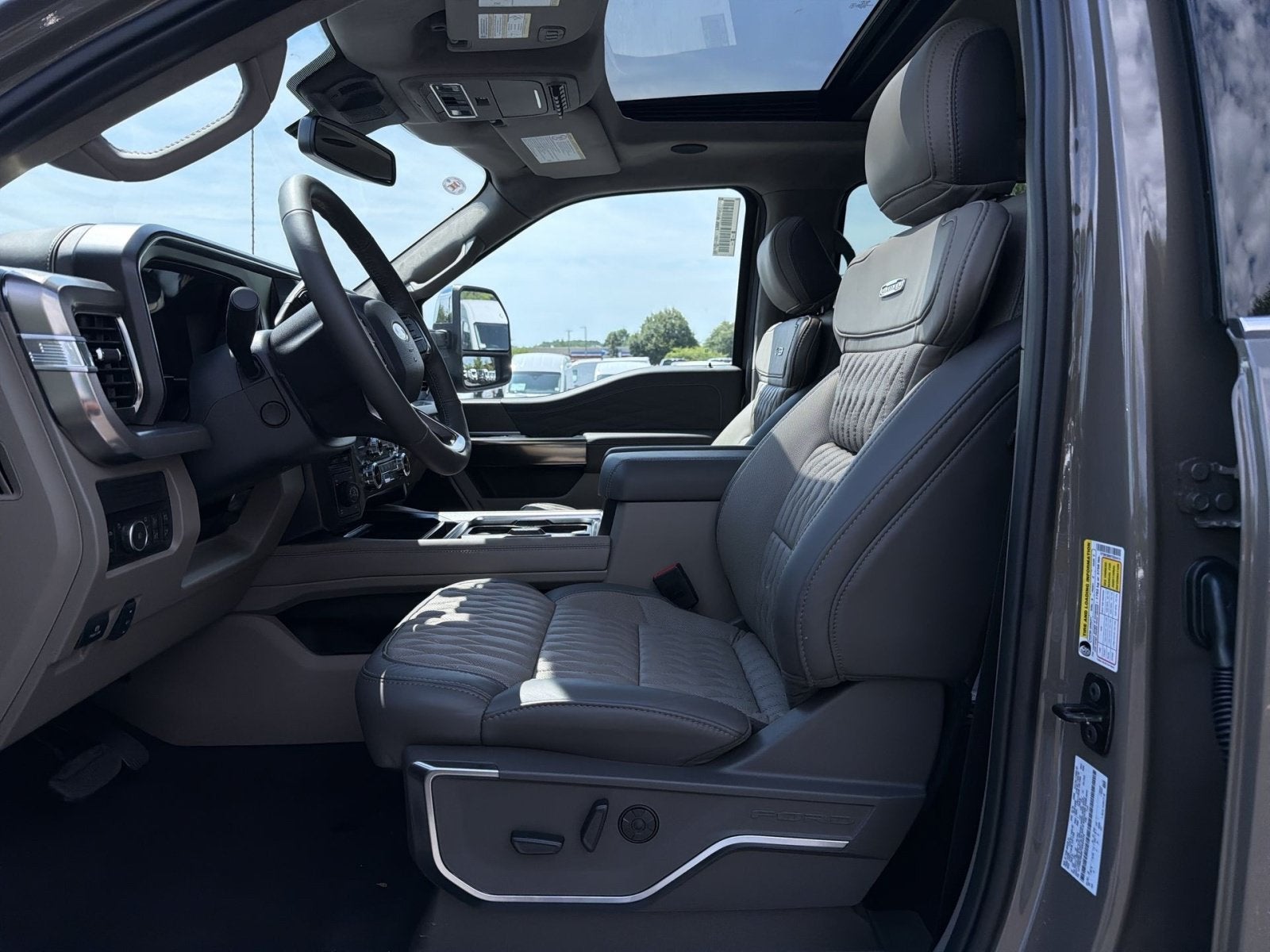 2026 Ford F-350SD Platinum Plus Tremor