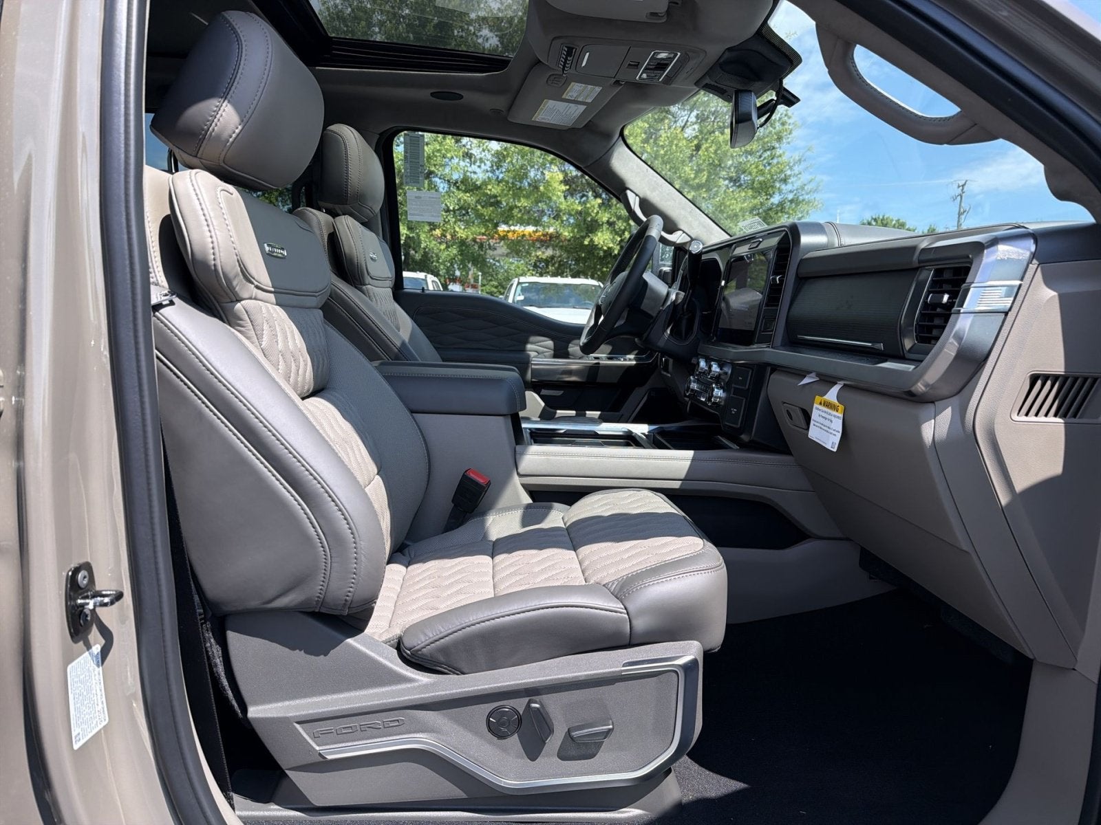 2026 Ford F-350SD Platinum Plus Tremor