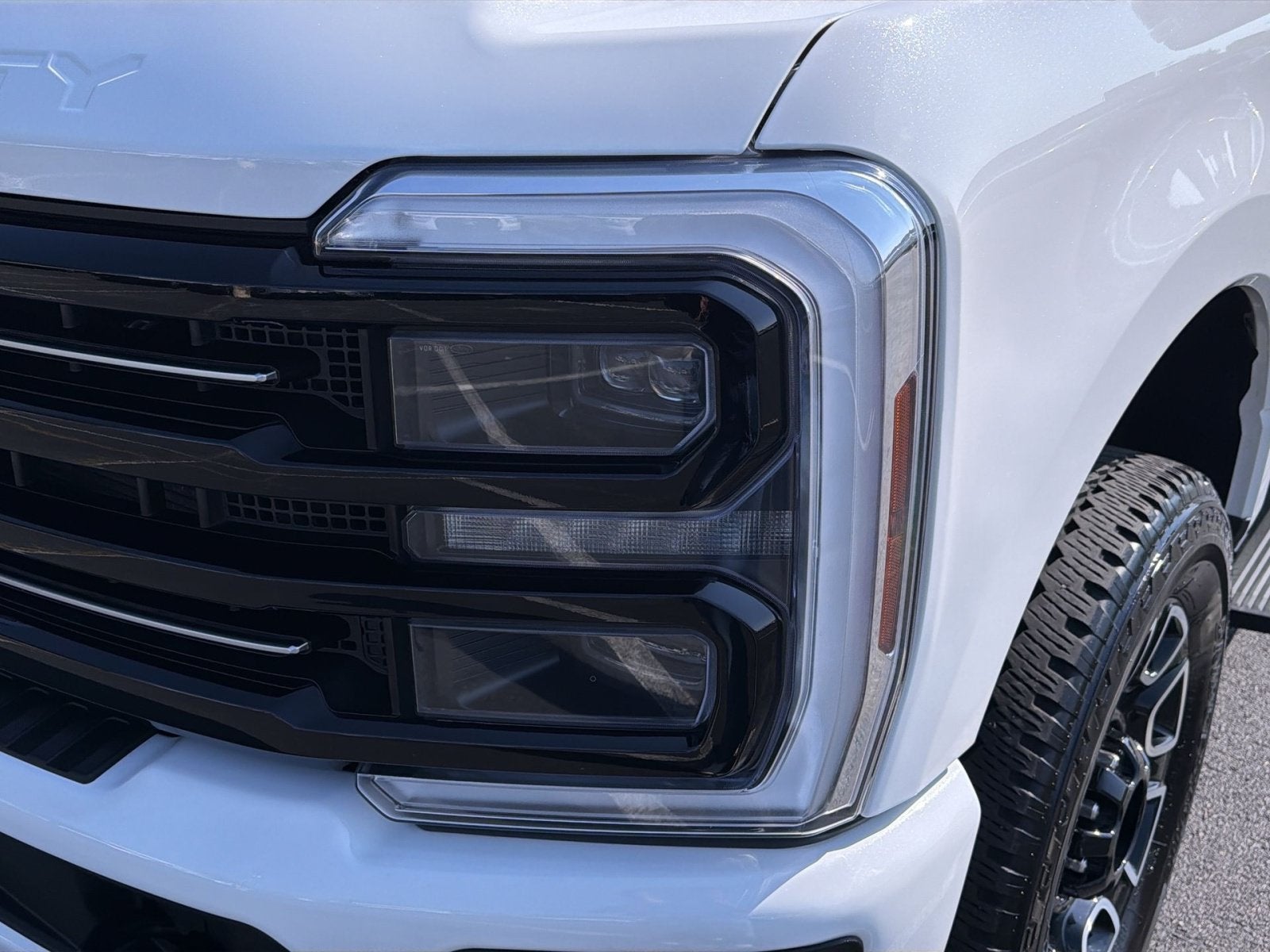 2025 Ford F-350SD Platinum