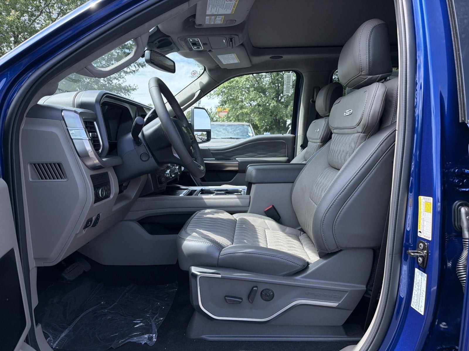 2026 Ford F-350SD Platinum Plus Tremor
