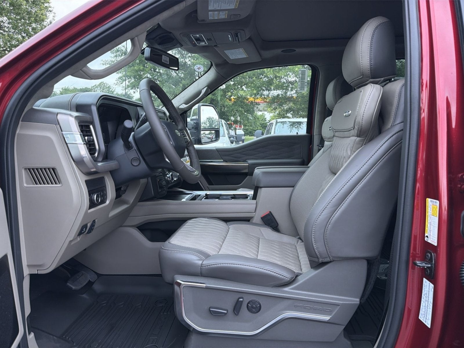 2026 Ford F-350SD Platinum Plus Tremor