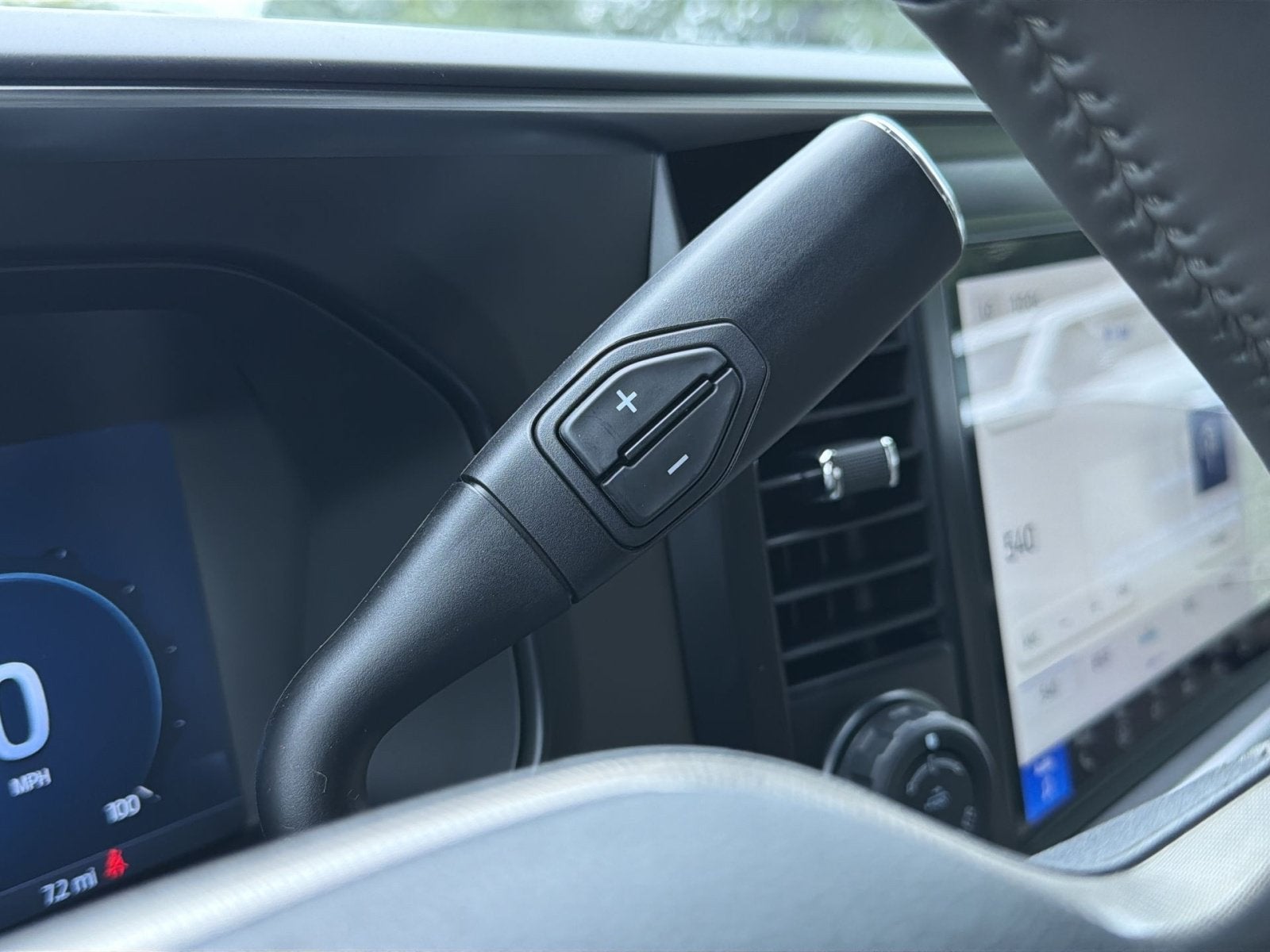 2026 Ford F-350SD Platinum Plus