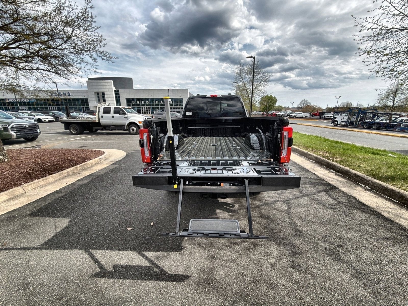 2026 Ford F-350SD Platinum