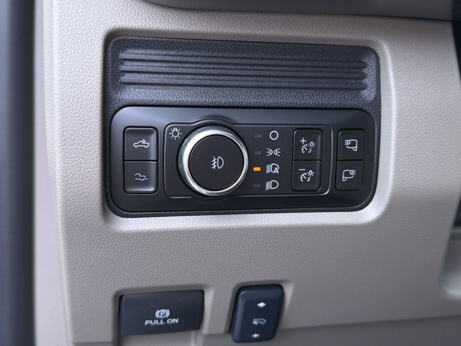 2026 Ford F-350SD Platinum Plus Tremor