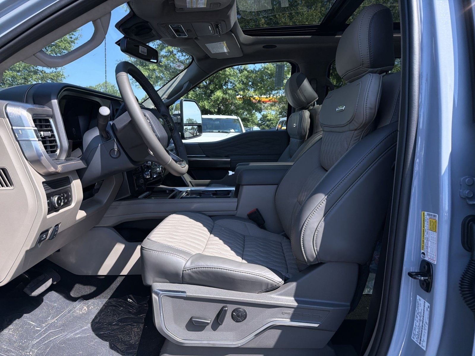 2026 Ford F-350SD Platinum Plus Tremor