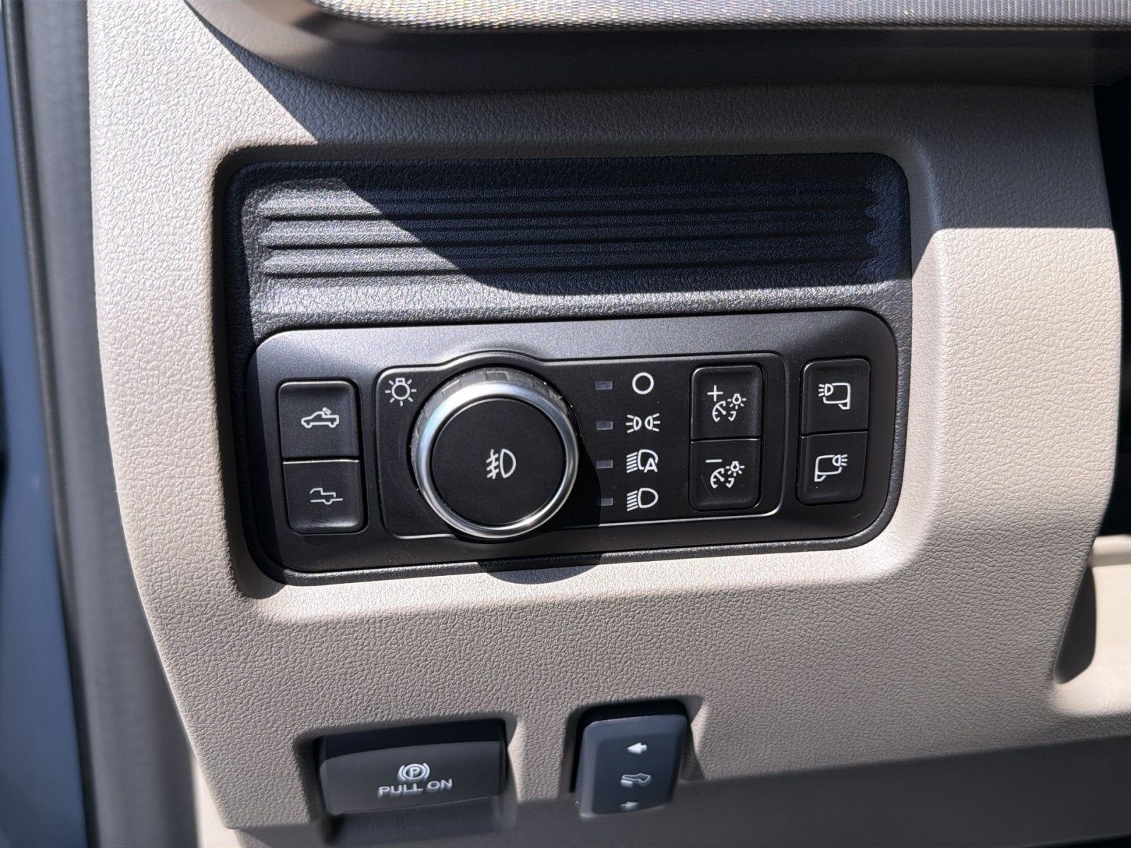 2026 Ford F-350SD Platinum Plus Tremor