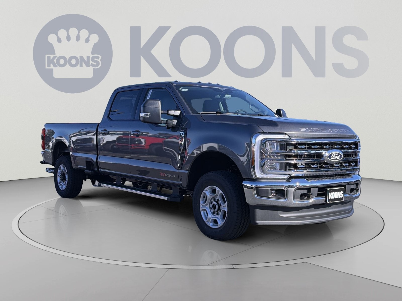 2027 Ford F-350SD XLT