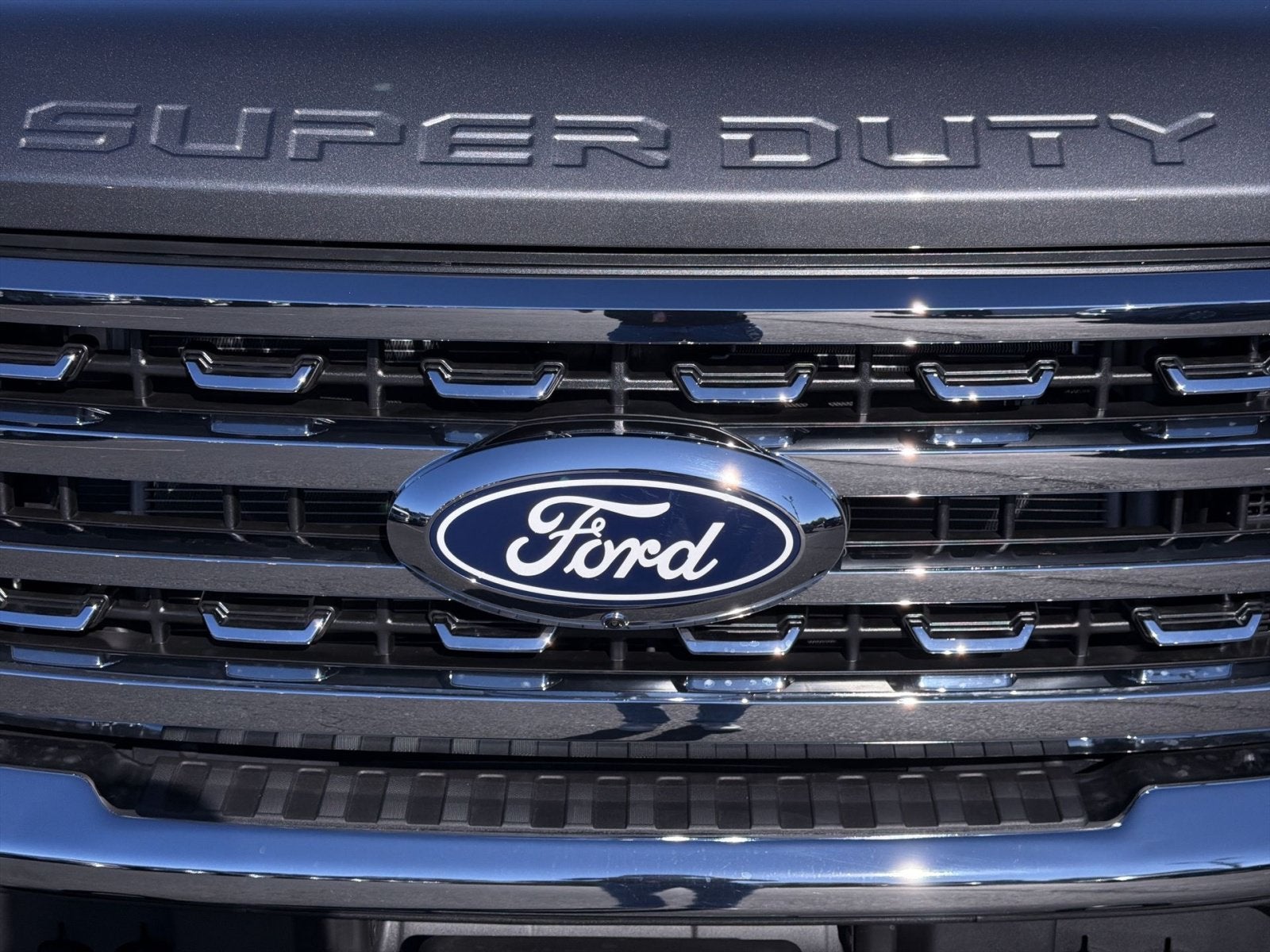 2027 Ford F-350SD XLT