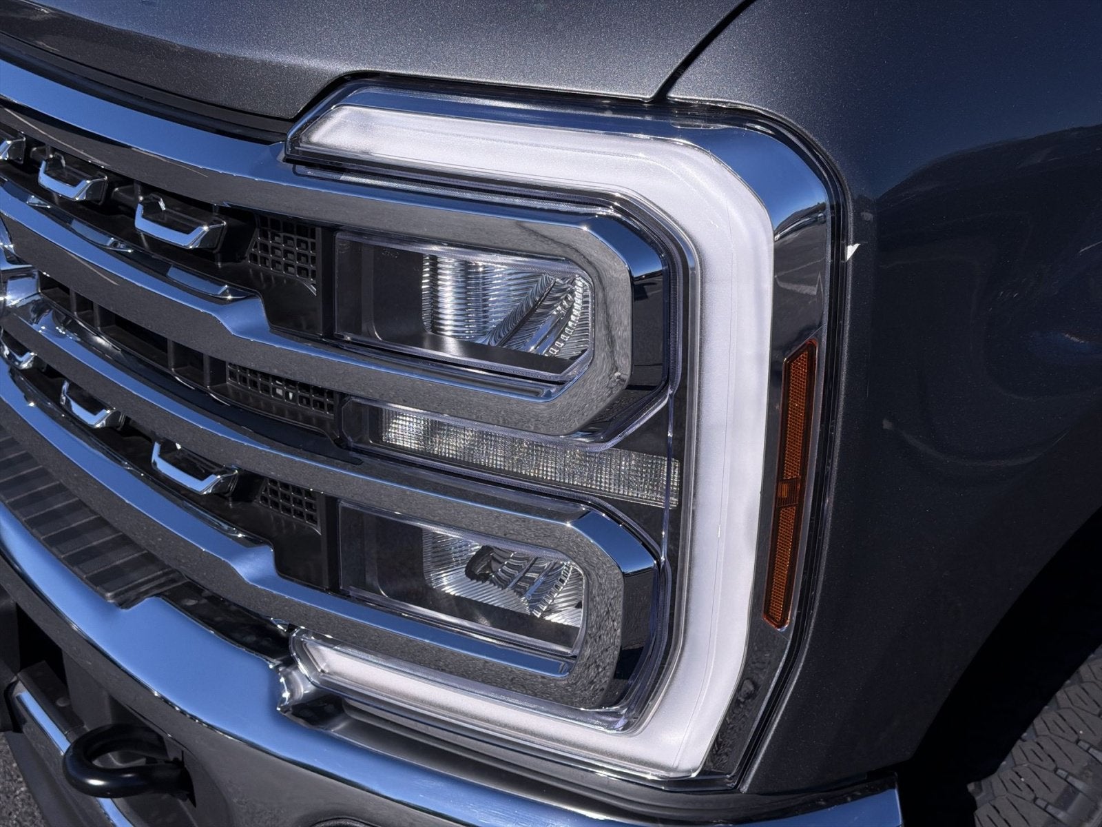 2027 Ford F-350SD XLT