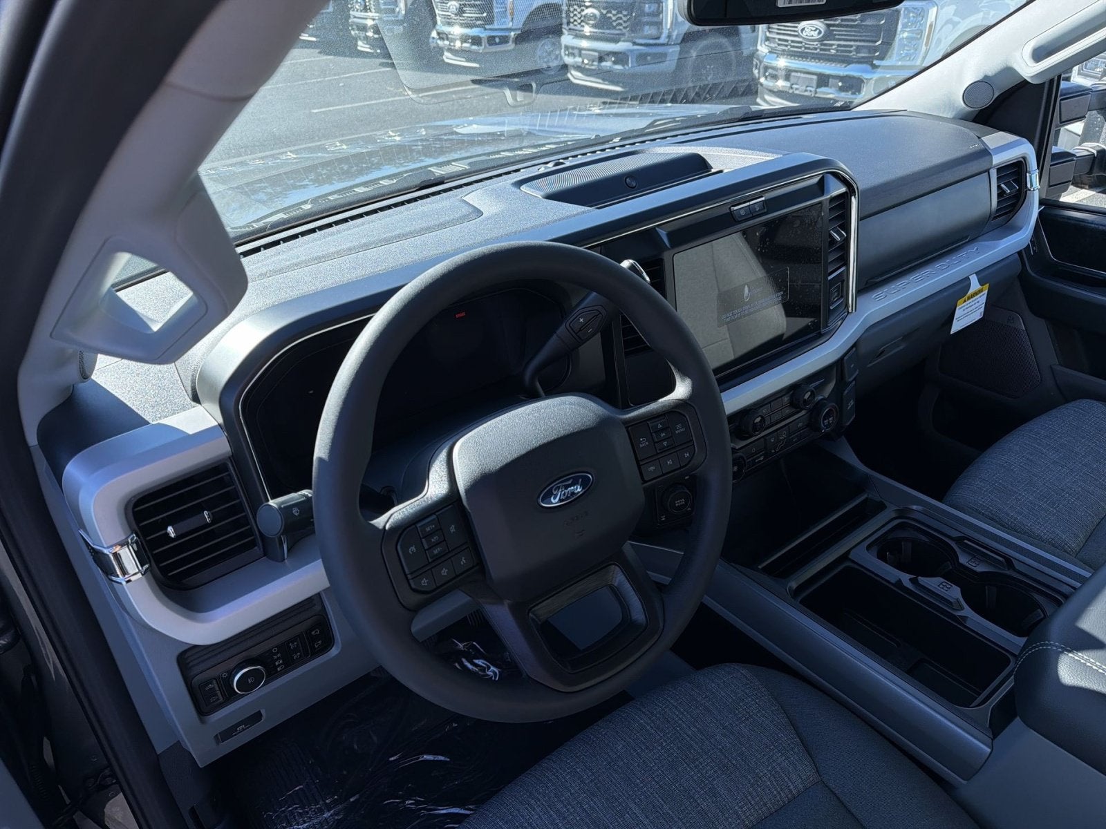 2027 Ford F-350SD XLT