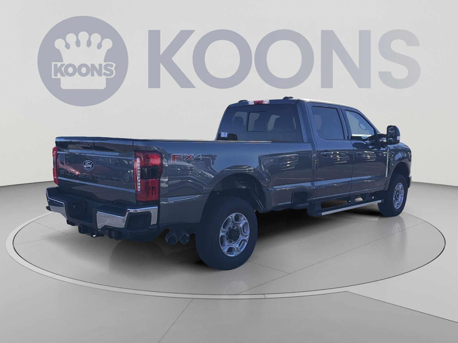 2027 Ford F-350SD XLT