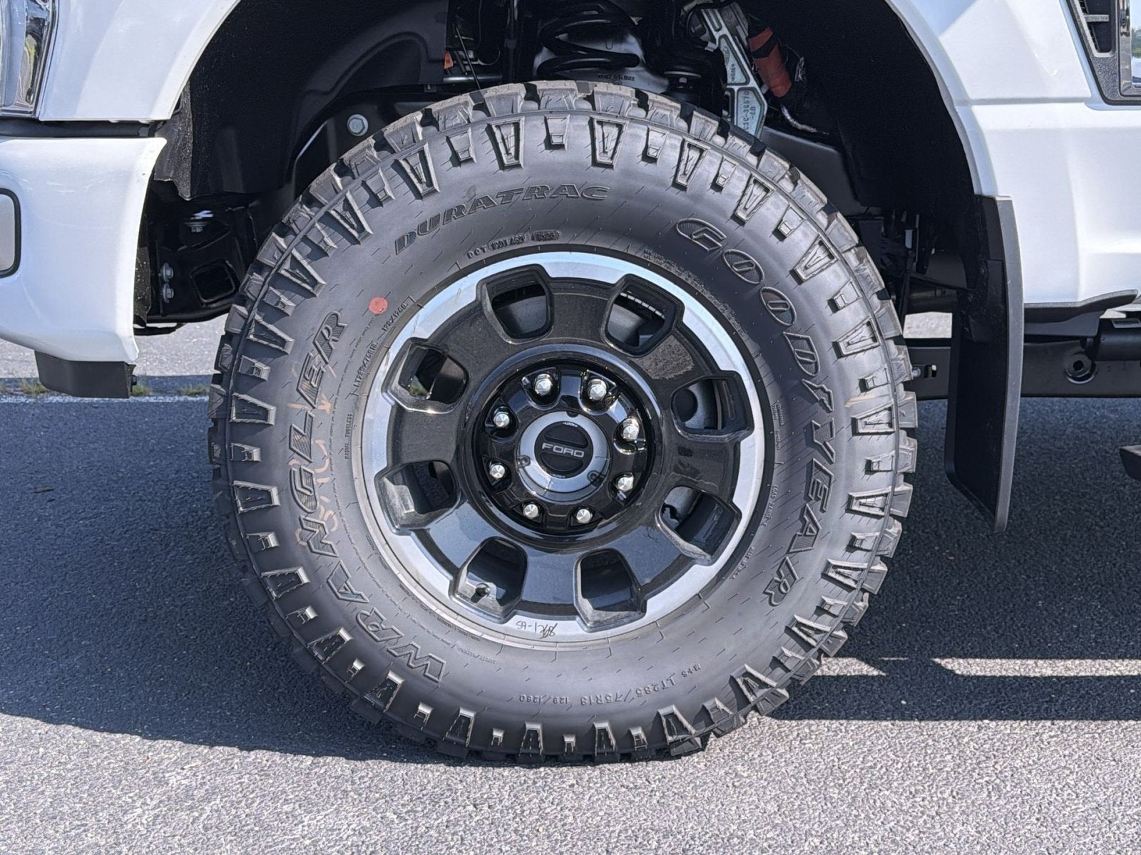 2026 Ford F-350SD Platinum Plus Tremor