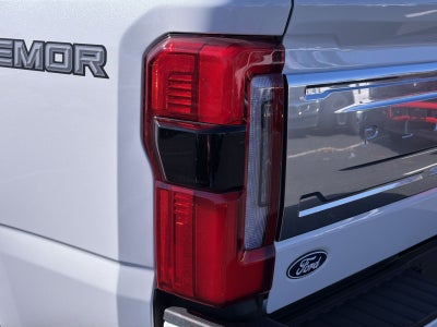 2027 Ford F-350SD Platinum
