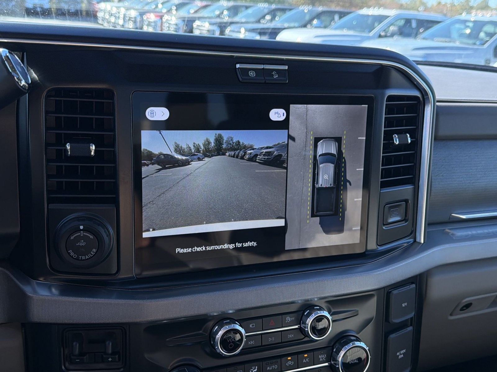 2027 Ford F-350SD Platinum