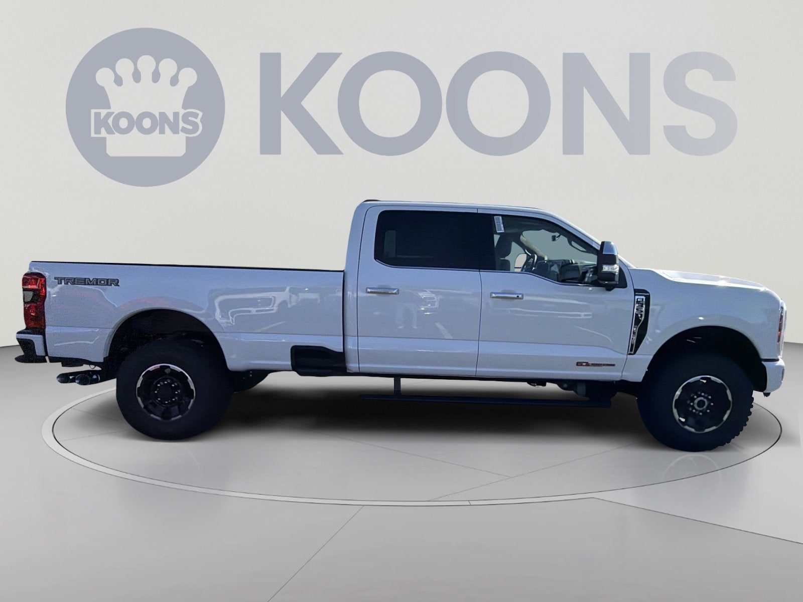 2027 Ford F-350SD Platinum