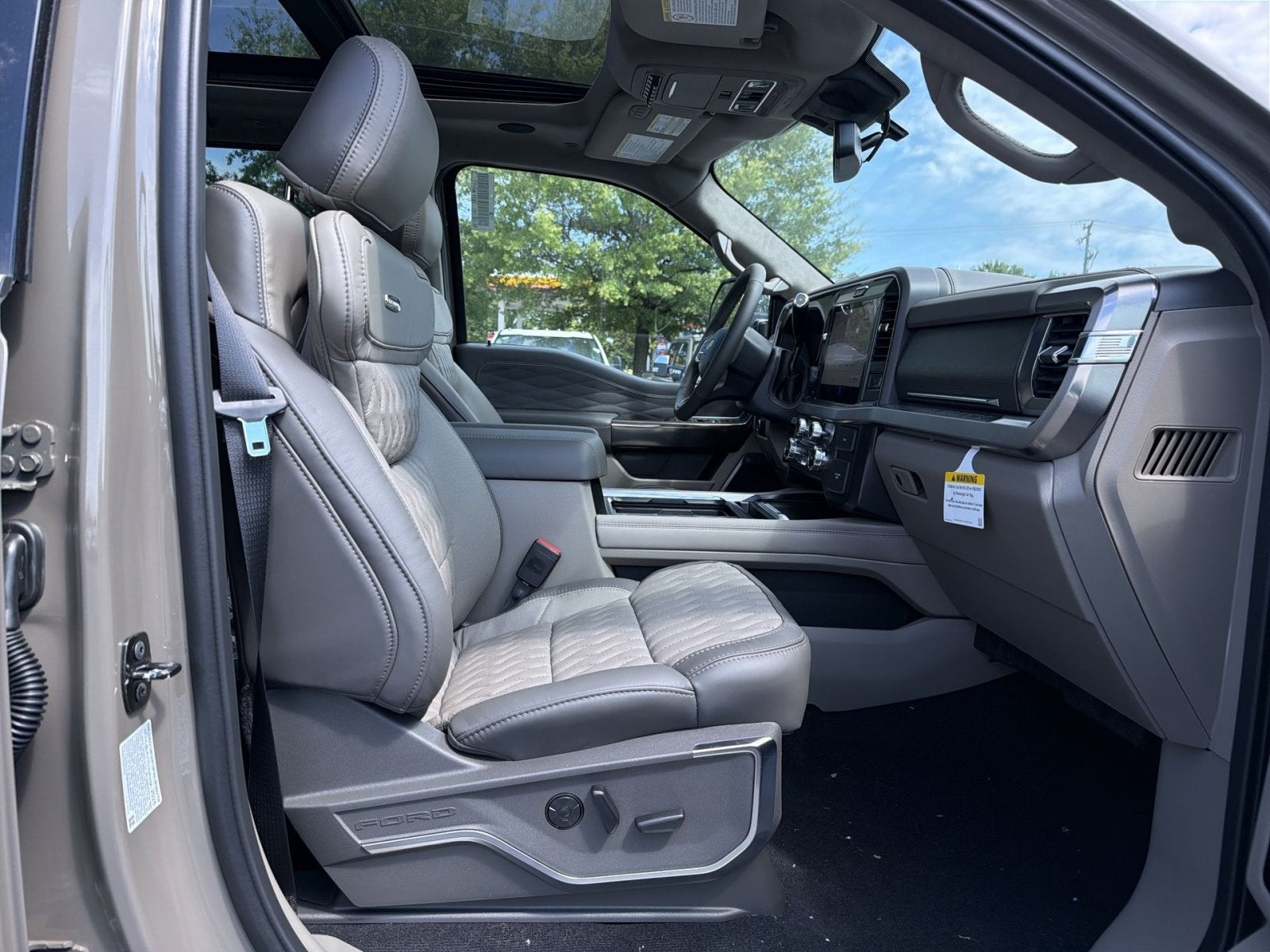 2026 Ford F-350SD Platinum Plus Tremor