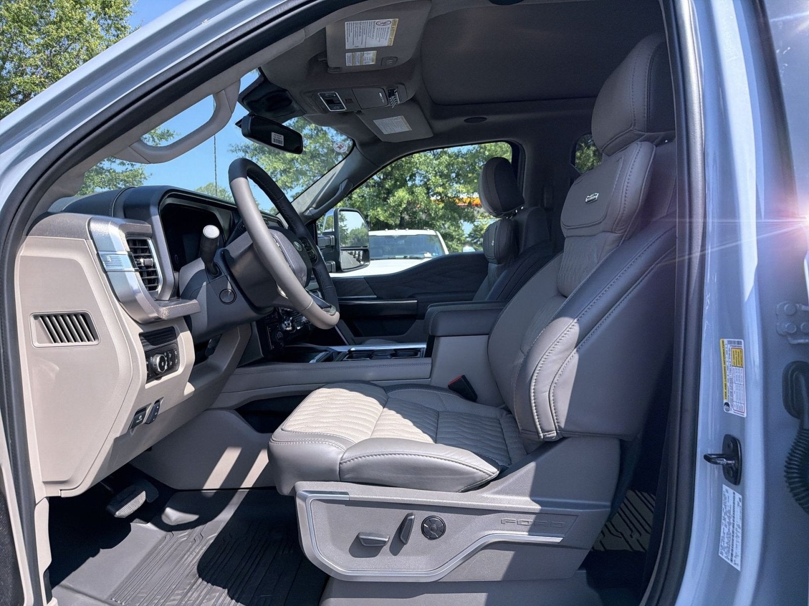 2026 Ford F-350SD Platinum Plus Tremor