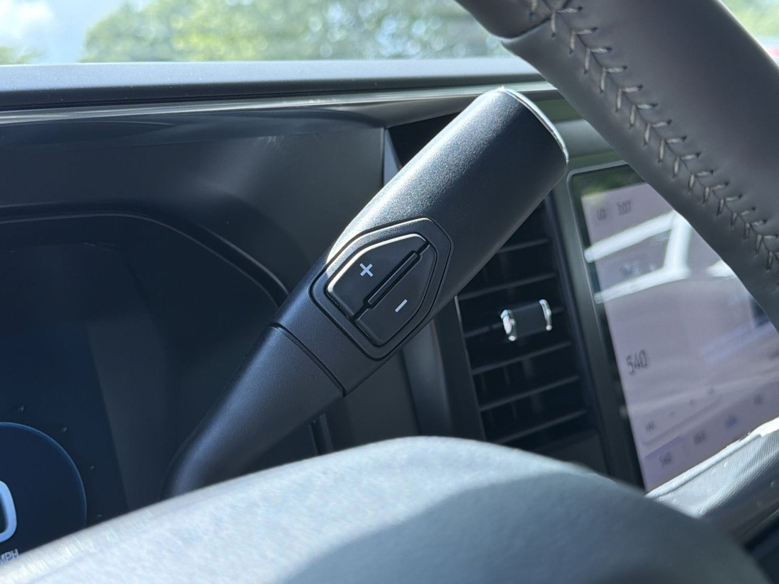 2026 Ford F-350SD Platinum Plus