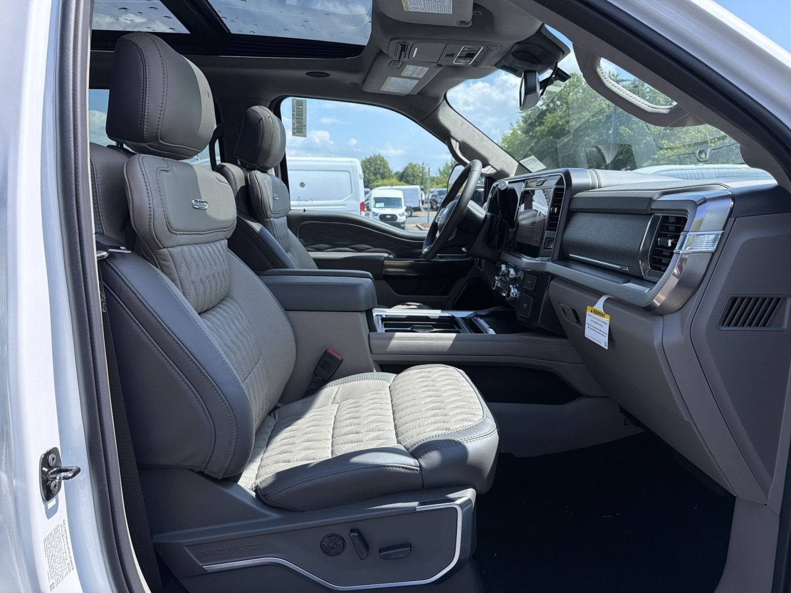 2026 Ford F-350SD Platinum Plus
