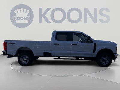 2027 Ford F-350SD XL