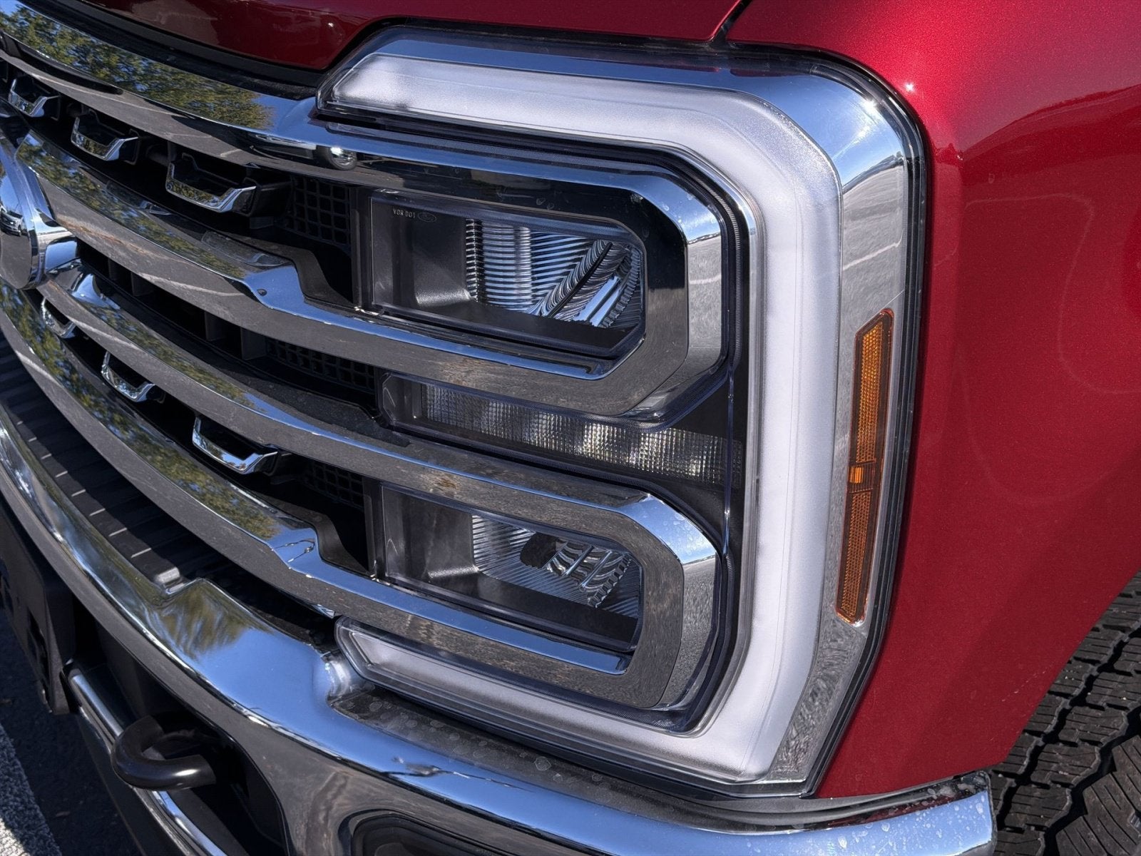 2027 Ford F-350SD Lariat