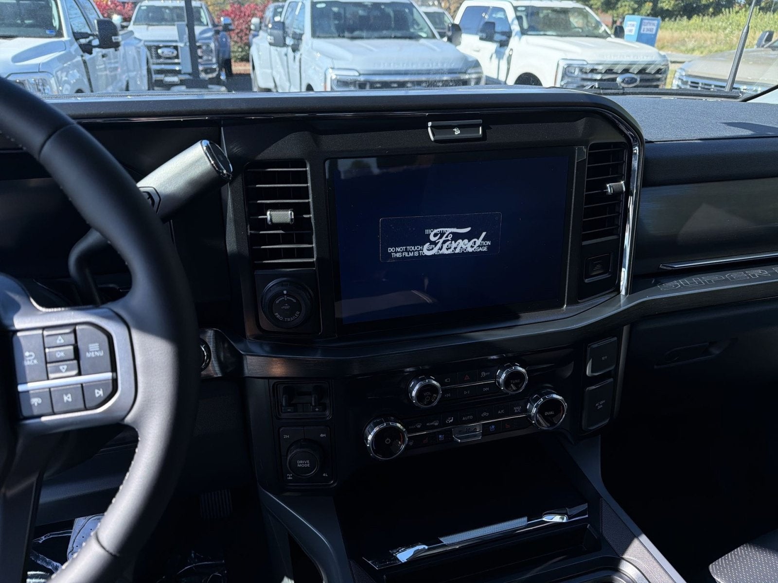 2027 Ford F-350SD Lariat