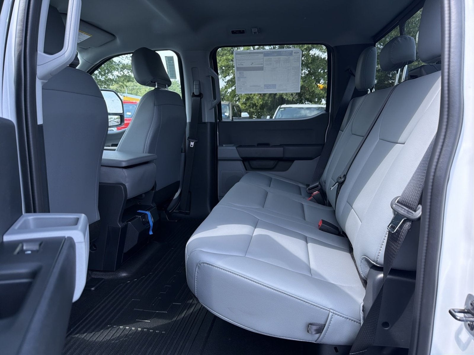 2027 Ford F-350SD XL