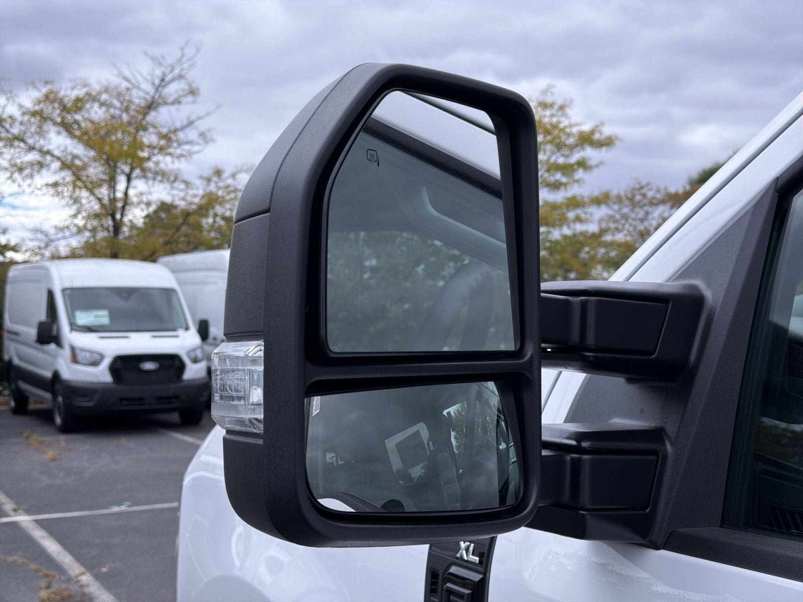 2027 Ford F-350SD XL