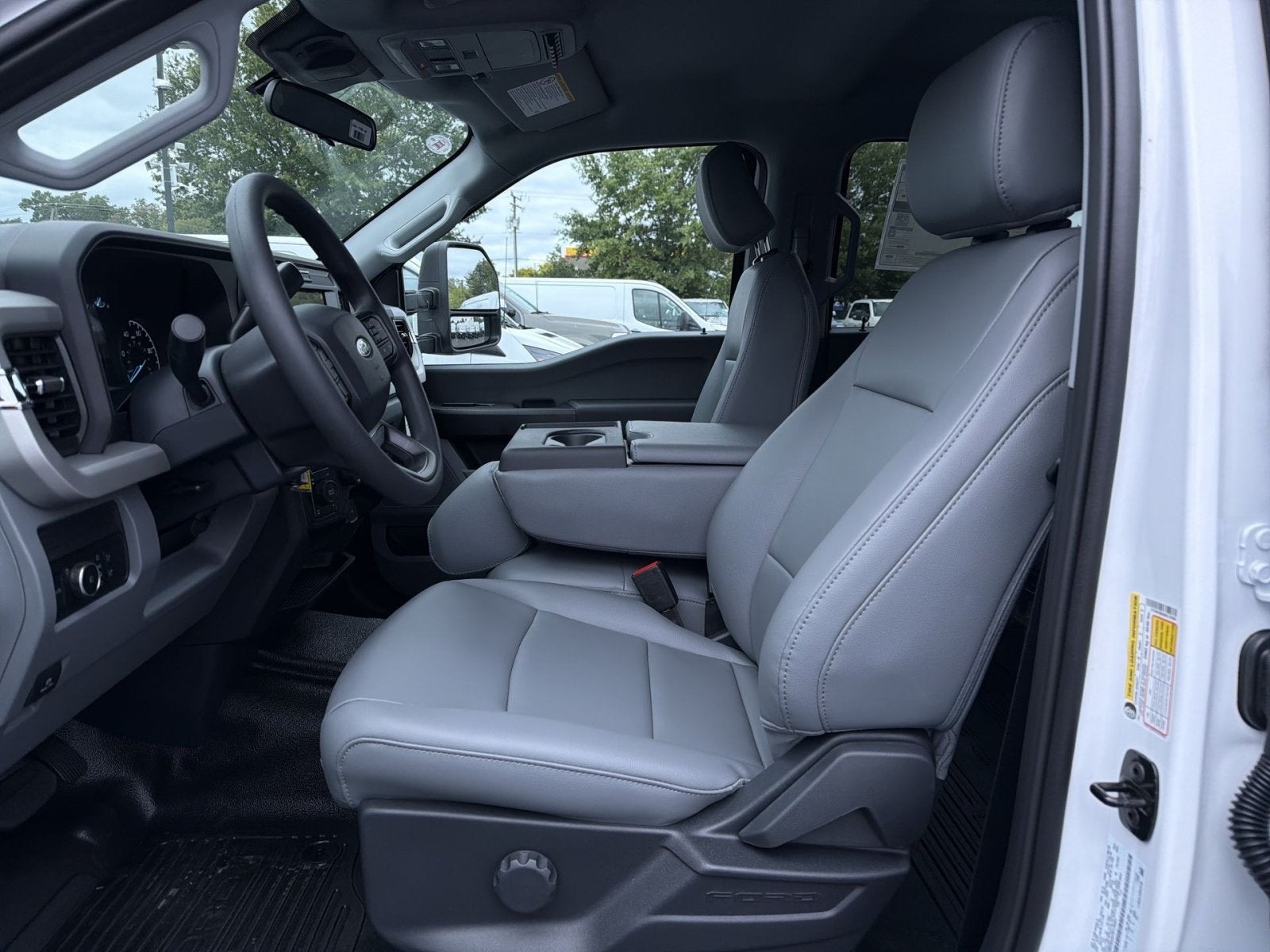 2027 Ford F-350SD XL