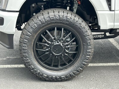 2025 Ford F-350SD Lariat