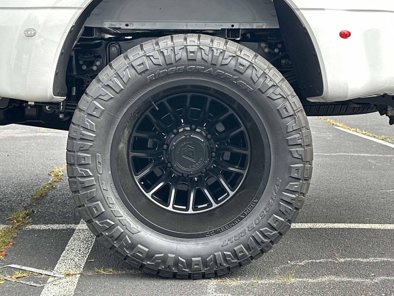 2025 Ford F-350SD Lariat