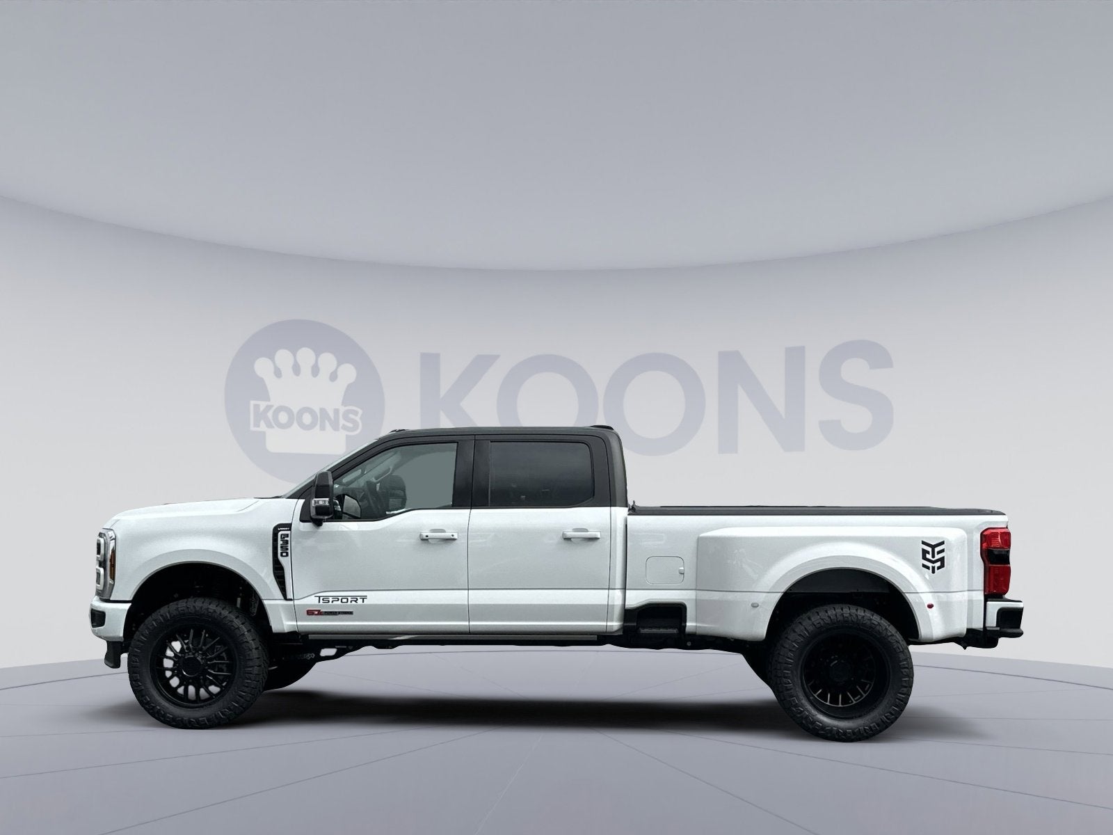 2025 Ford F-350SD Lariat