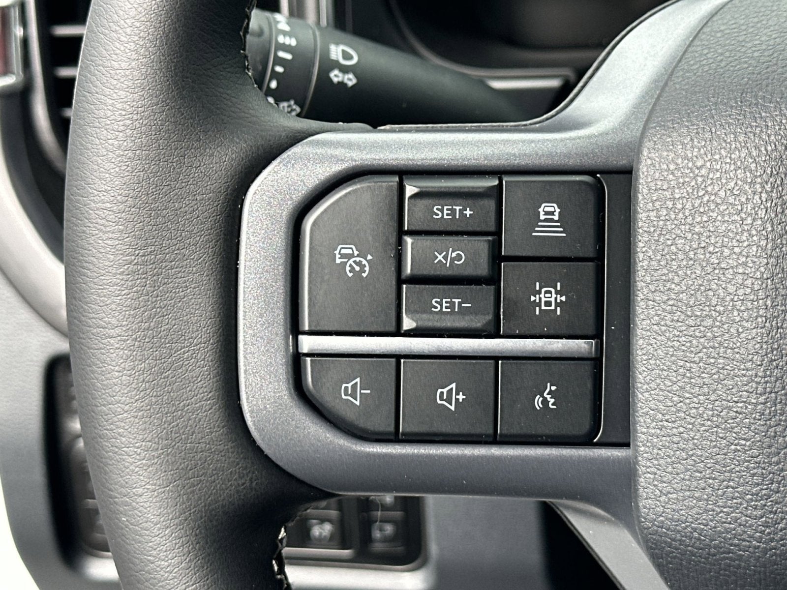 2025 Ford F-350SD Lariat