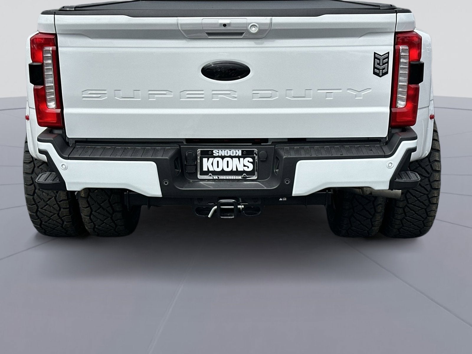 2025 Ford F-350SD Lariat