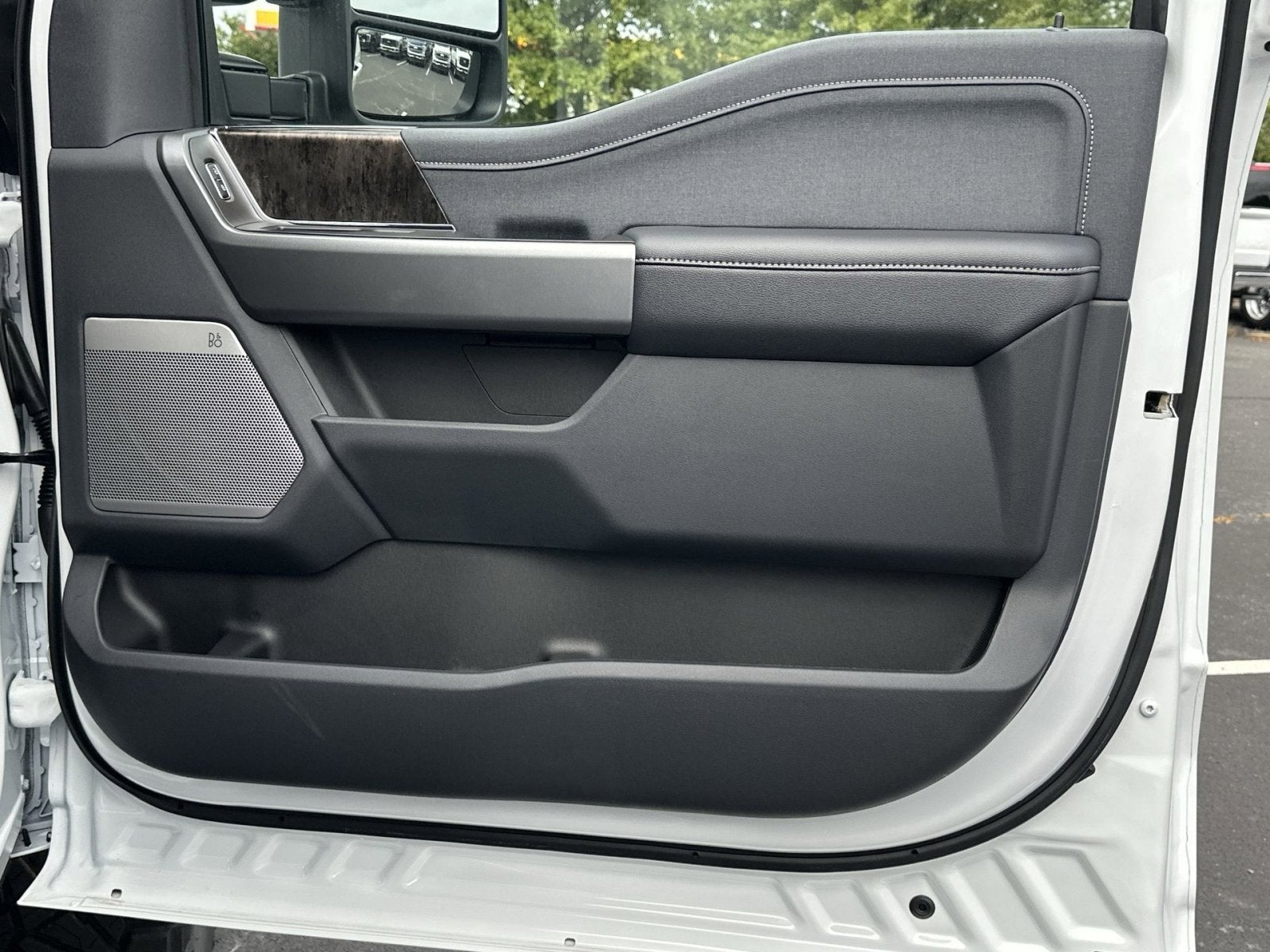 2025 Ford F-350SD Lariat