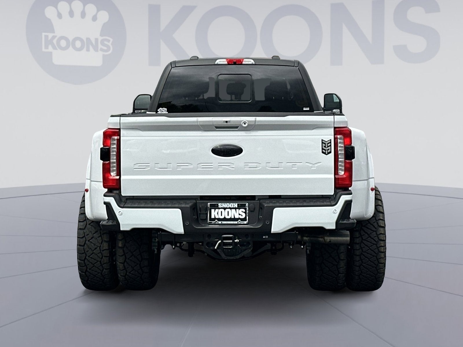 2025 Ford F-350SD Lariat